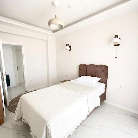 Art Sapanca, Modern With Heated Pool Villa *