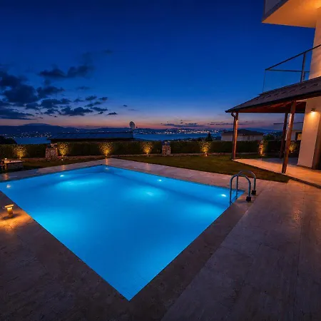 Art Sapanca, Modern With Heated Pool *