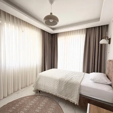 Villa Art Sapanca, Modern With Heated Pool