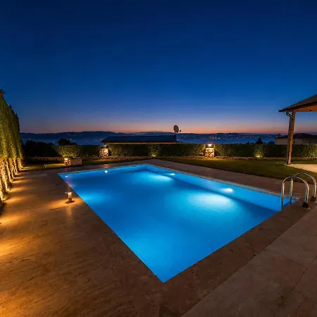 Art Sapanca, Modern With Heated Pool * Sapanca