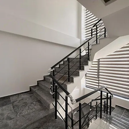 Art Sapanca, Modern With Heated Pool Villa Sapanca