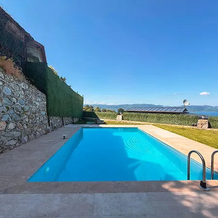 Art Sapanca, Modern With Heated Pool Sapanca