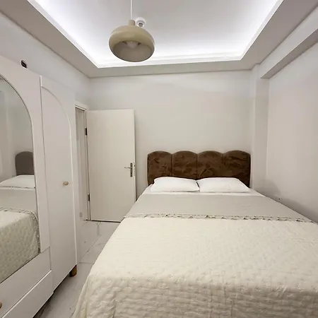 Art Sapanca, Modern With Heated Pool Villa *